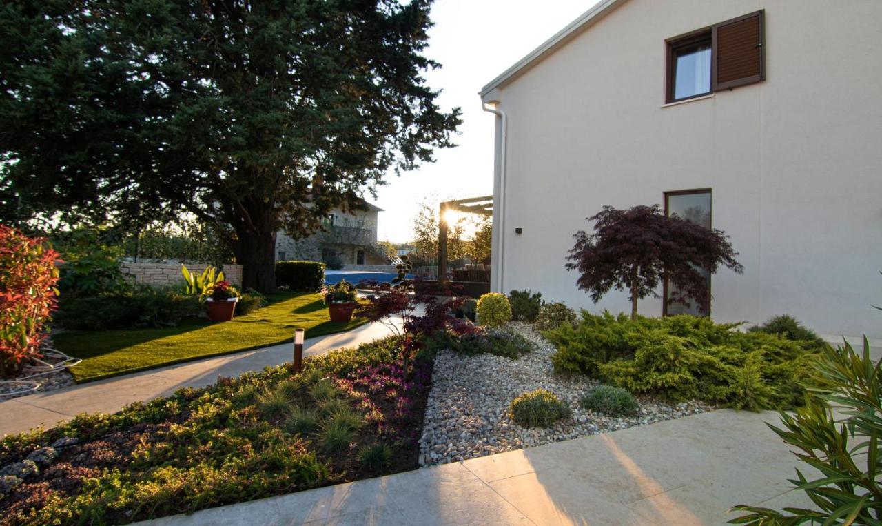 Villa Caprice - Krk Milohnici Εξωτερικό φωτογραφία