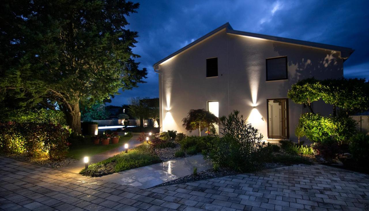Villa Caprice - Krk Milohnici Εξωτερικό φωτογραφία