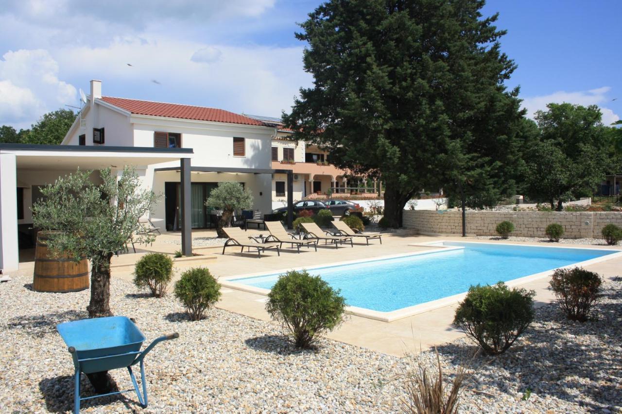 Villa Caprice - Krk Milohnici Εξωτερικό φωτογραφία