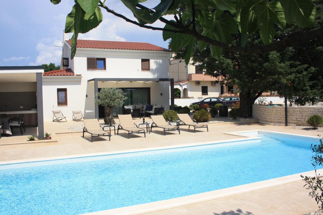 Villa Caprice - Krk Milohnici Εξωτερικό φωτογραφία